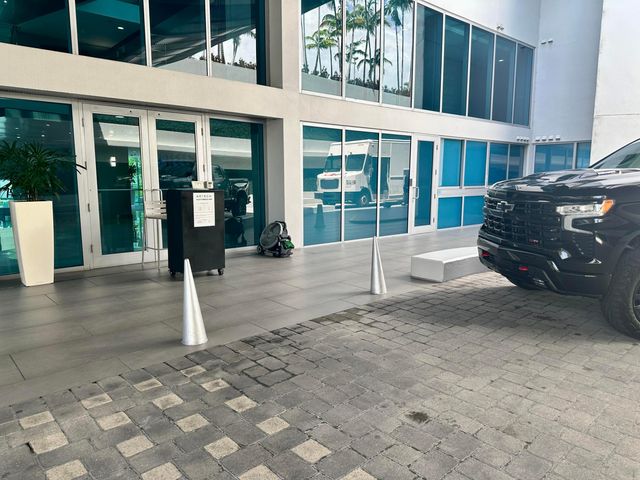 2950 NE 188th Street NE 225, Aventura, FL 33180