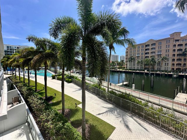2950 NE 188th Street NE 225, Aventura, FL 33180