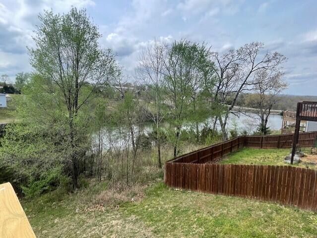 370 Holts Lake Drive, Branson, MO 65616