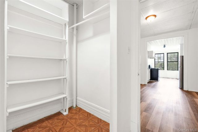 71-60 69th Place 1L, Glendale, NY 11385