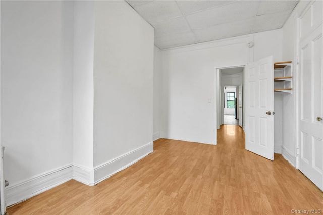 71-60 69th Place 1L, Glendale, NY 11385