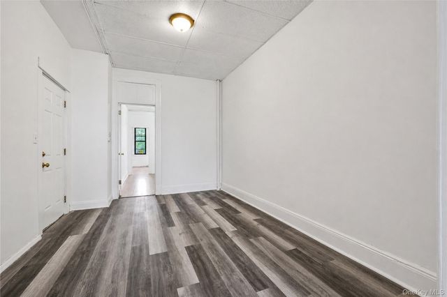 71-60 69th Place 1L, Glendale, NY 11385