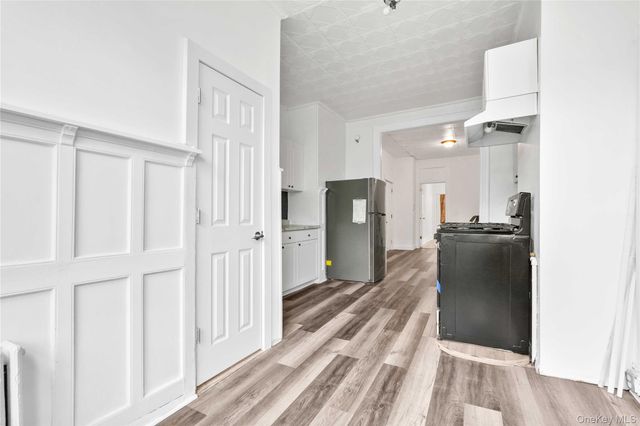 71-60 69th Place 1L, Glendale, NY 11385