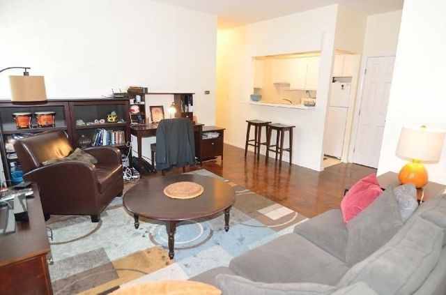 27 Bowdoin St 2A, Boston, MA 02114
