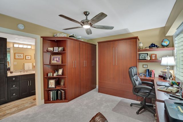 3499 Oaks Way Unit 205, Pompano Beach, FL 33069