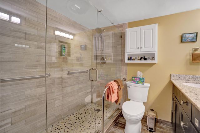 3499 Oaks Way Unit 205, Pompano Beach, FL 33069