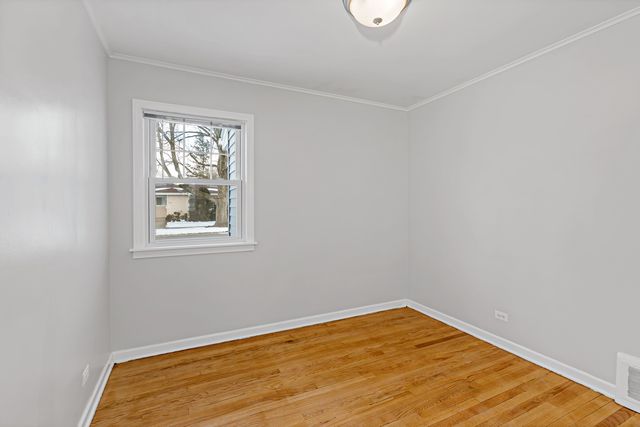 18243 Center Avenue, Homewood, IL 60430