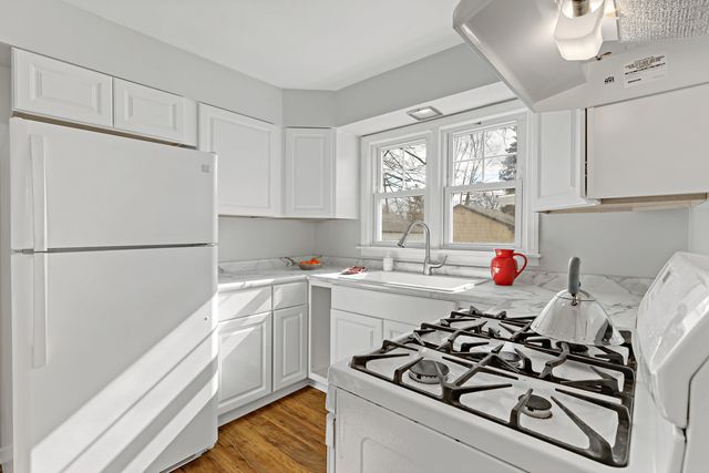 18243 Center Avenue, Homewood, IL 60430