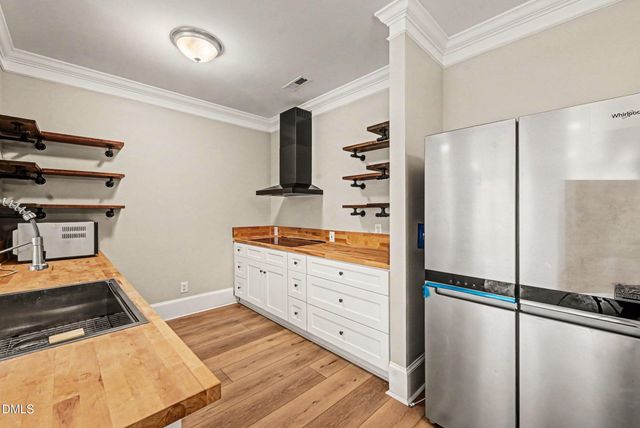 201 Finsbury Street Apt 303, Durham, NC 27703