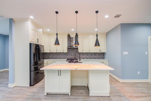 6627 Apollo Street, Houston, TX 77091