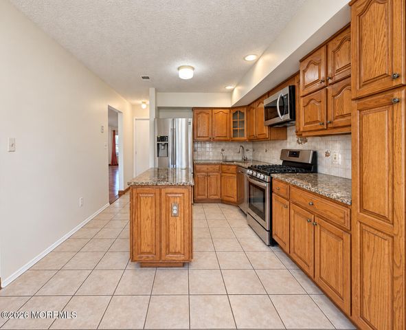 296 Pegasus Road 296, Piscataway, NJ 08855