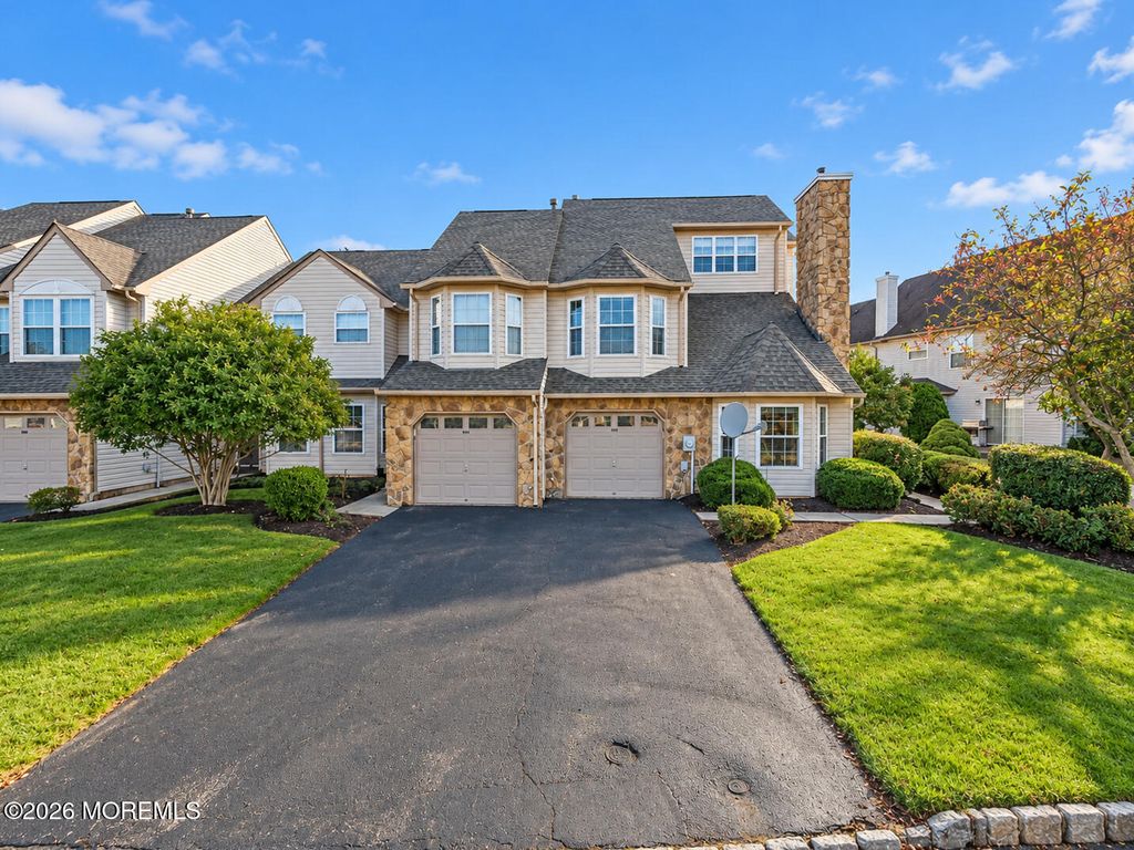 296 Pegasus Road 296, Piscataway, NJ 08855