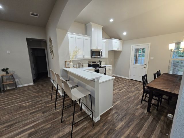 203 NW 32nd Street, Mineral Wells, TX 76067