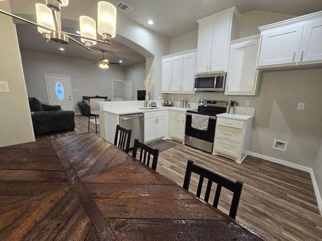 203 NW 32nd Street, Mineral Wells, TX 76067