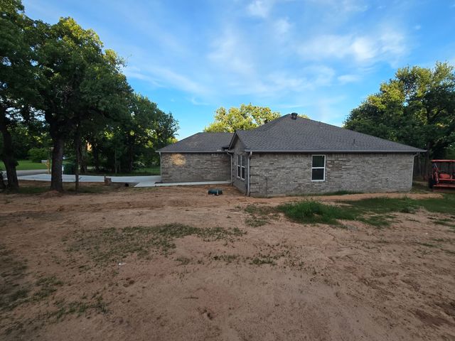 203 NW 32nd Street, Mineral Wells, TX 76067