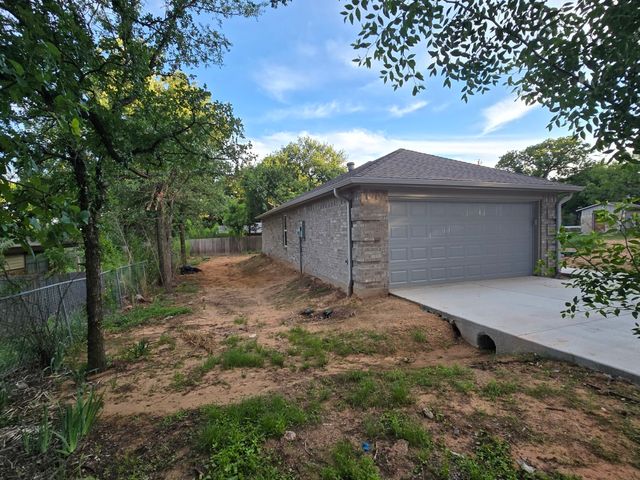 203 NW 32nd Street, Mineral Wells, TX 76067