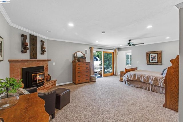 10040 Tesla Rd, Livermore, CA 94550
