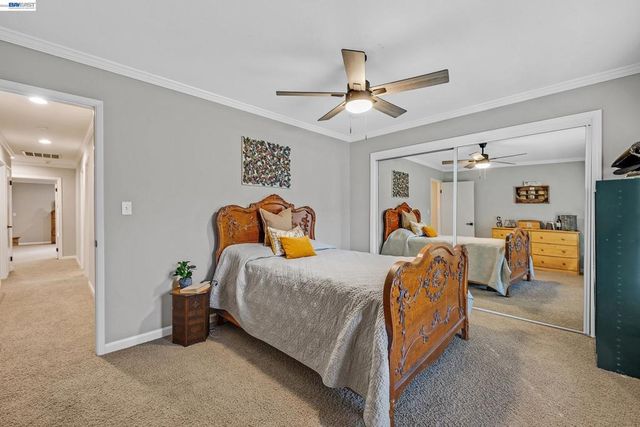 10040 Tesla Rd, Livermore, CA 94550