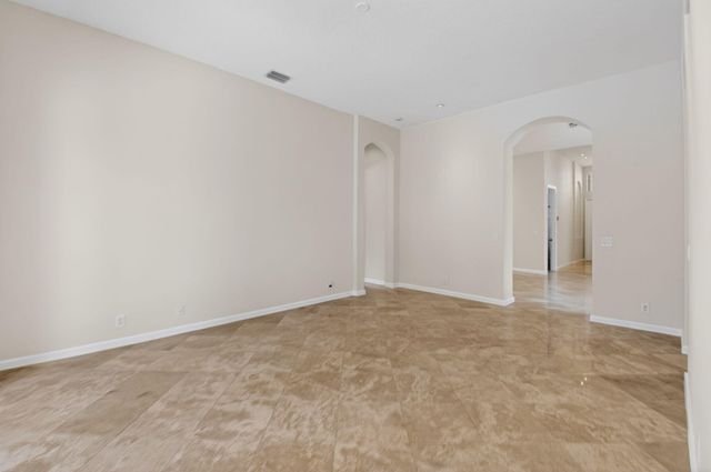 7032 Vivaldi Lane, Delray Beach, FL 33446