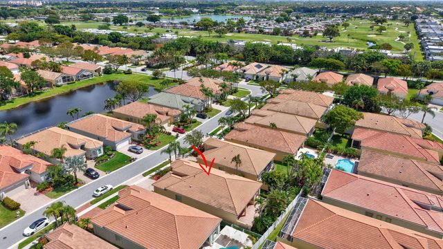 7032 Vivaldi Lane, Delray Beach, FL 33446