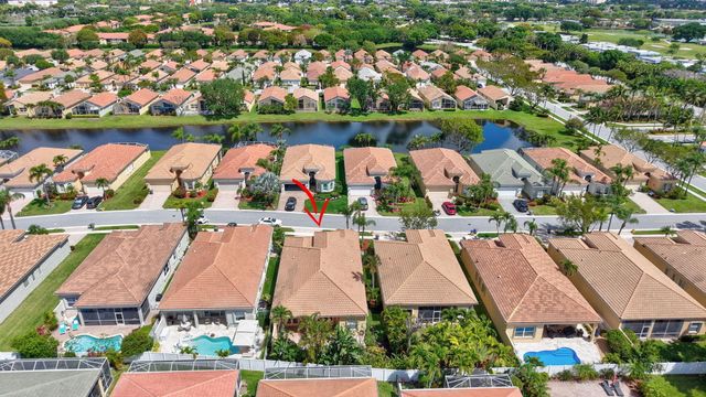 7032 Vivaldi Lane, Delray Beach, FL 33446