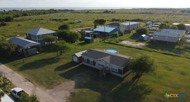 1602 W Saint Louis Avenue, Seadrift, TX 77983