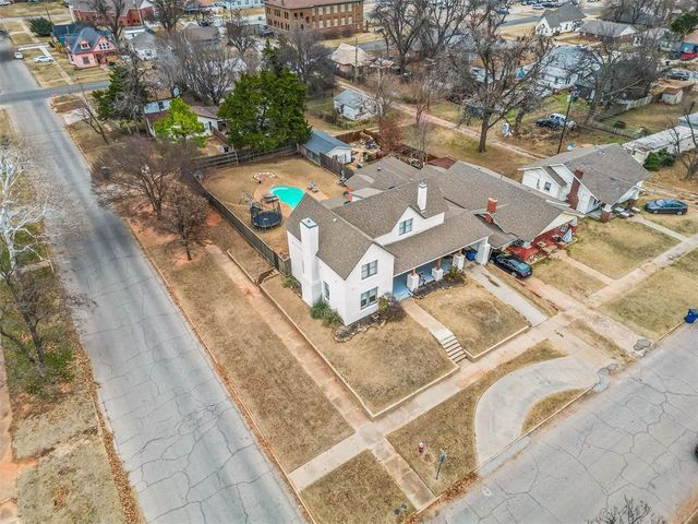 628 W Dakota Avenue, Chickasha, OK 73018