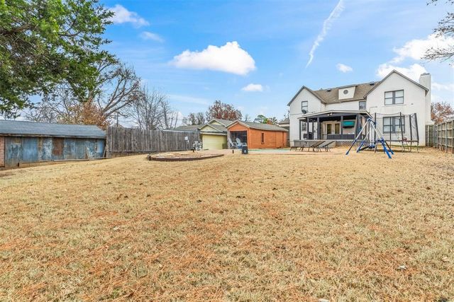 628 W Dakota Avenue, Chickasha, OK 73018