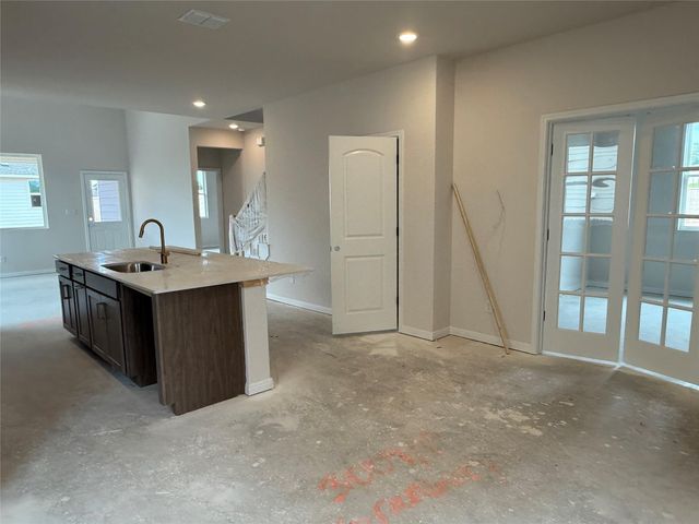 221 Kings Canyon DR, Dripping Springs, TX 78620