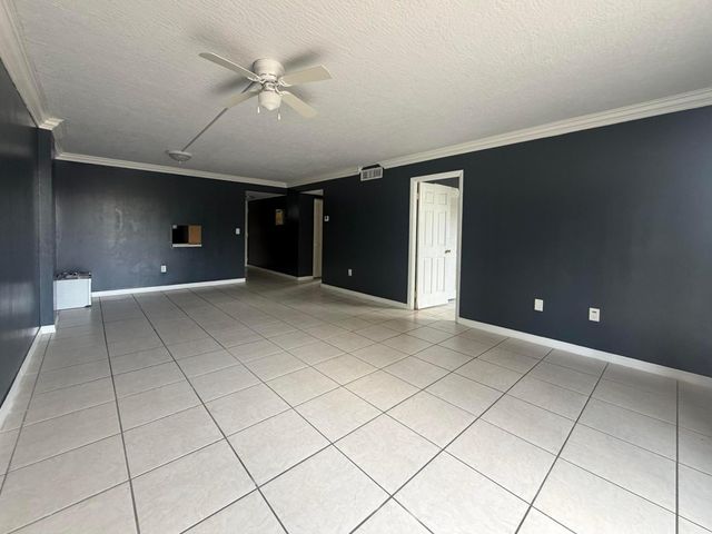 15600 NW 7th Avenue 303, Miami, FL 33169