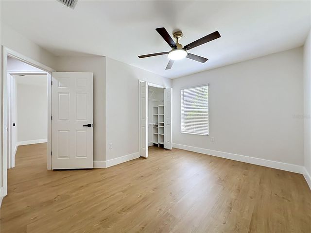401 COUNTRY WOOD CIR, Lake Mary, FL 32746