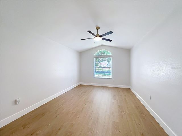 401 COUNTRY WOOD CIR, Lake Mary, FL 32746