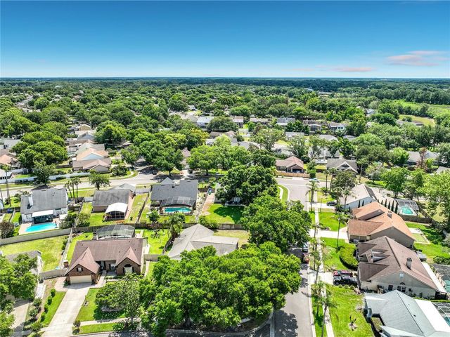 401 COUNTRY WOOD CIR, Lake Mary, FL 32746