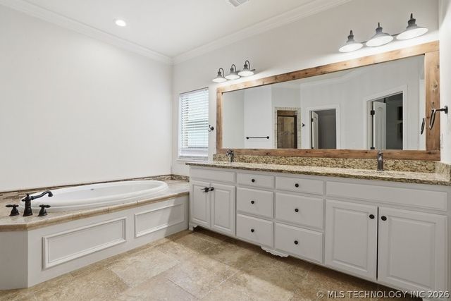 2708 E 140th Place S, Bixby, OK 74008