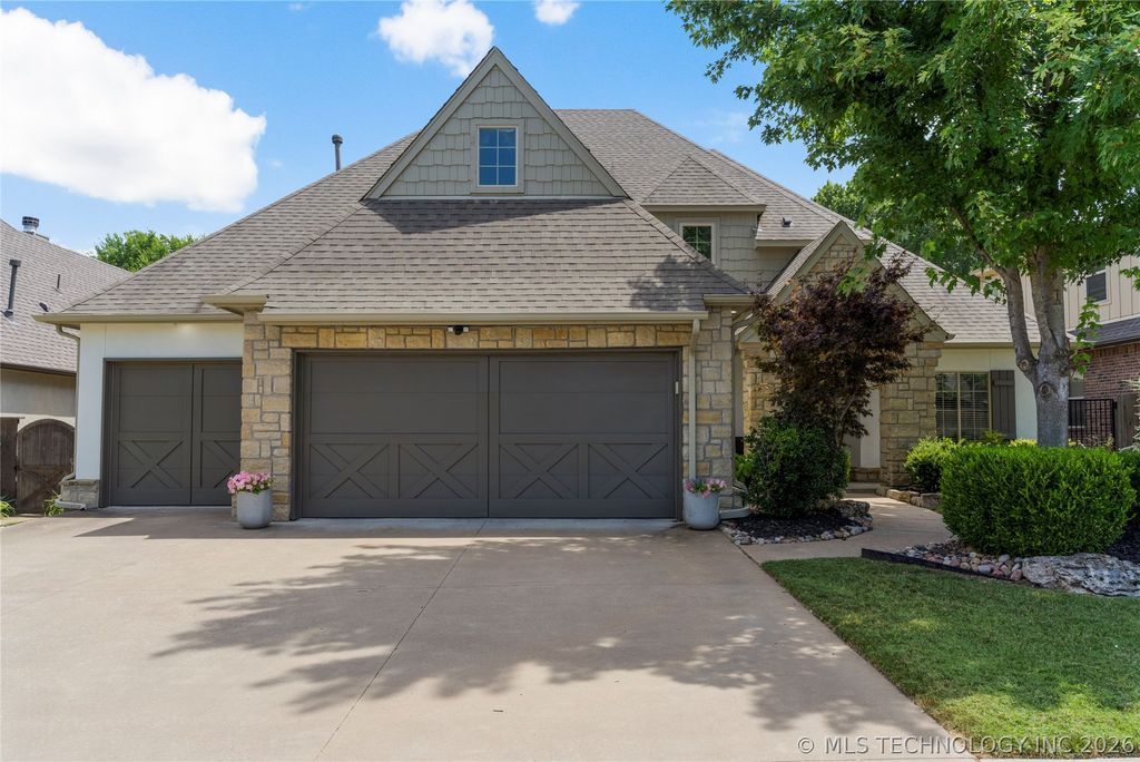 2708 E 140th Place S, Bixby, OK 74008