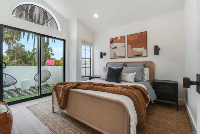 141 N Acacia, Solana Beach, CA 92075