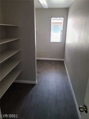 678 Tremaine Court, Henderson, NV 89052