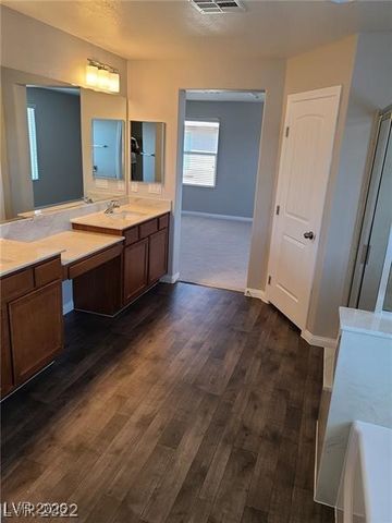 678 Tremaine Court, Henderson, NV 89052