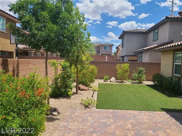 678 Tremaine Court, Henderson, NV 89052