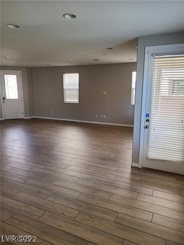 678 Tremaine Court, Henderson, NV 89052