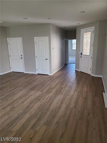 678 Tremaine Court, Henderson, NV 89052