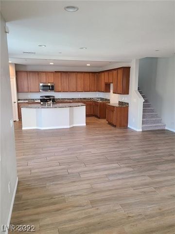 678 Tremaine Court, Henderson, NV 89052