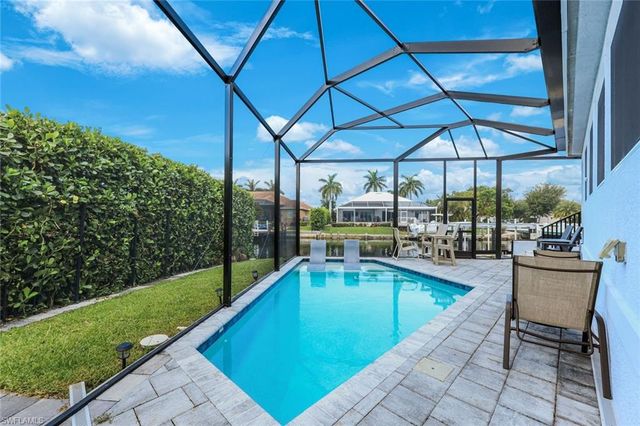 398 Wales CT, Marco Island, FL 34145