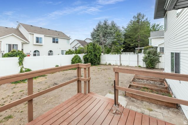 1225 W MORNING VISTA DR, Taylorsville, UT 84123