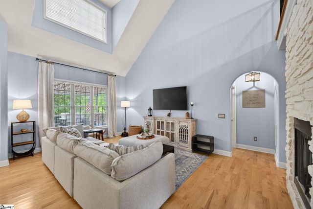 401 Park Ridge Circle, Greer, SC 29651