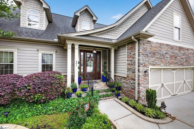 401 Park Ridge Circle, Greer, SC 29651
