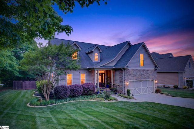 401 Park Ridge Circle, Greer, SC 29651