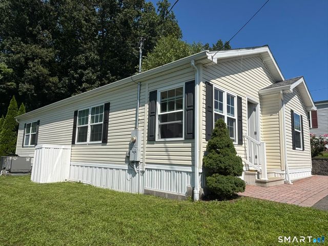 31 North Road, Southington, CT 06489