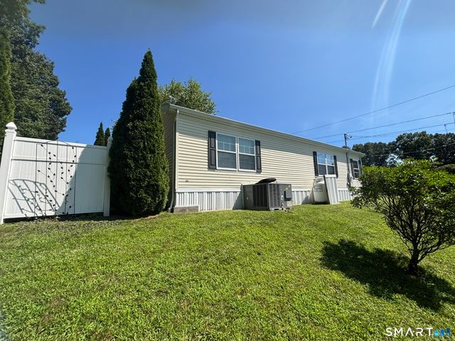 31 North Road, Southington, CT 06489