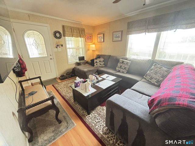 31 North Road, Southington, CT 06489